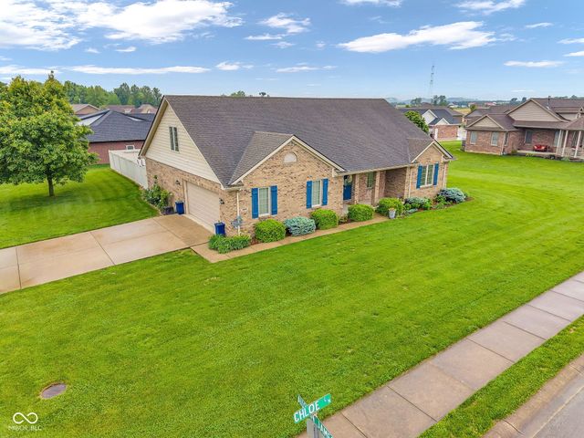5243 Chloe Lane, Seymour, IN 47274