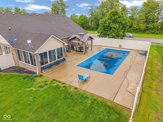5243 Chloe Lane, Seymour, IN 47274