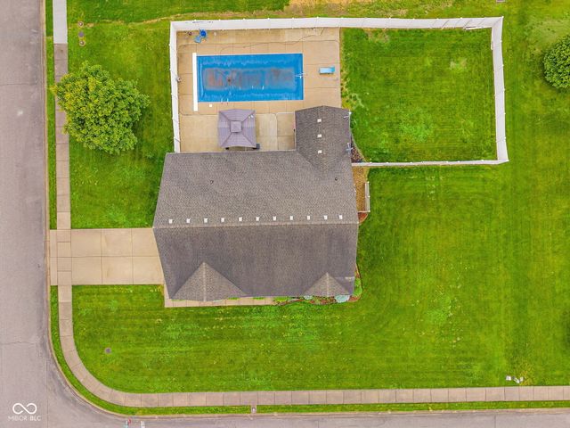 5243 Chloe Lane, Seymour, IN 47274