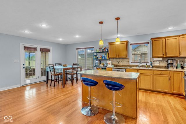 5243 Chloe Lane, Seymour, IN 47274
