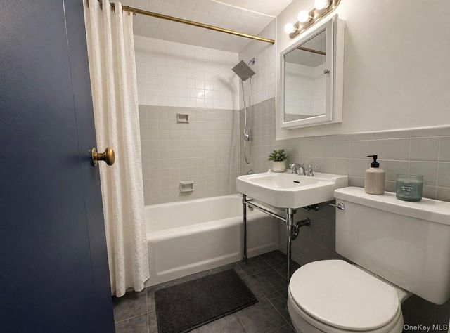 5 Fordham Hill Oval 10D, Bronx, NY 10468