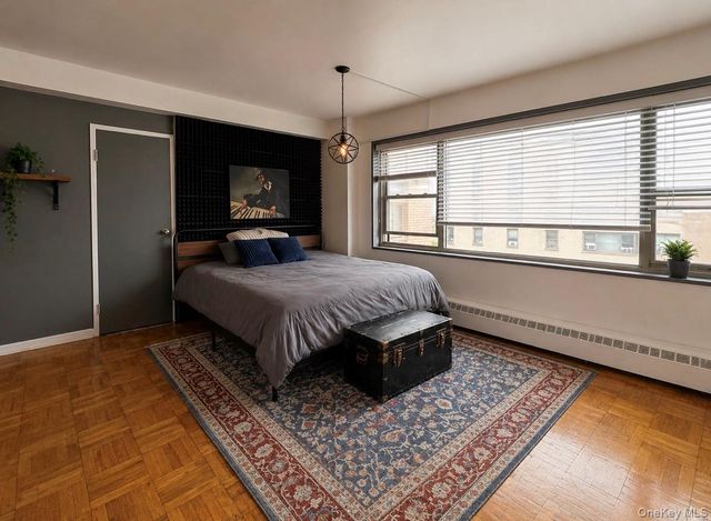 5 Fordham Hill Oval 10D, Bronx, NY 10468