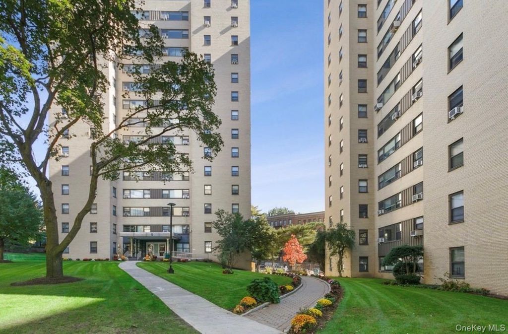 5 Fordham Hill Oval 10D, Bronx, NY 10468