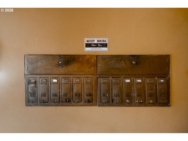 4763 N LOMBARD St 7, Portland, OR 97203