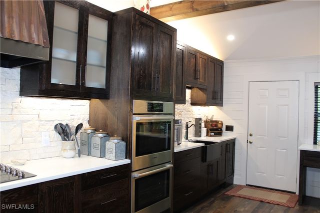 6285 Parkers Hammock RD B, Naples, FL 34112