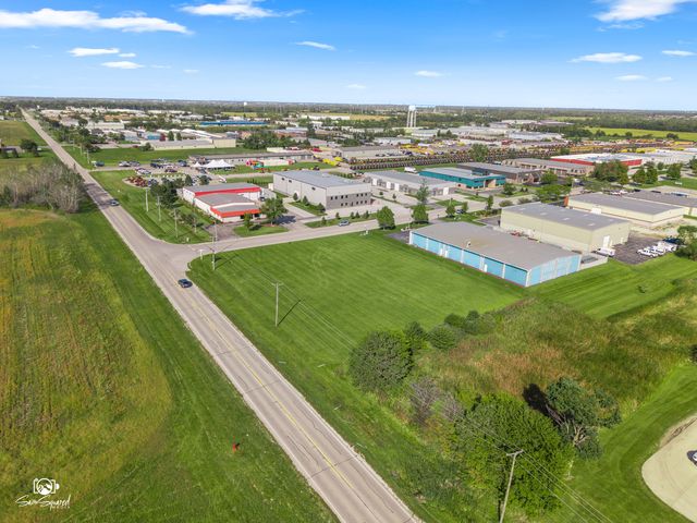 9525 Gulfstream Road, Frankfort, IL 60423