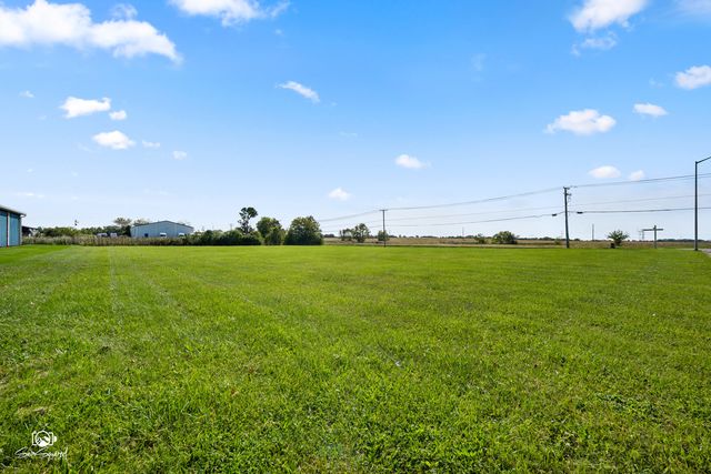 9525 Gulfstream Road, Frankfort, IL 60423