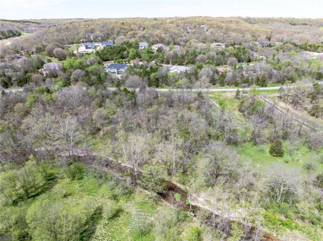 14 Gordon Hollow Drive, Bella Vista, AR 72715