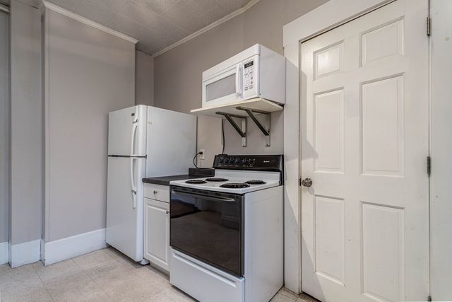 886 Main Street 1, Fitchburg, MA 01420