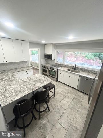 1100 WYOMISSING BLVD, Wyomissing, PA 19610