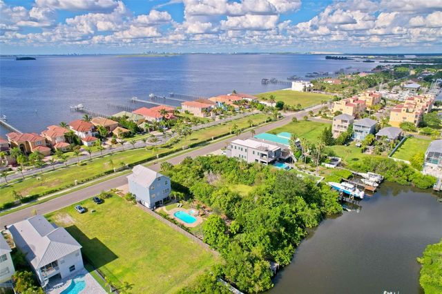 6407 MARBELLA BOULEVARD, Apollo Beach, FL 33572