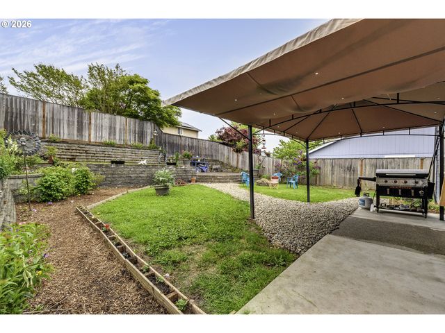 834 GRANT St, Lafayette, OR 97127