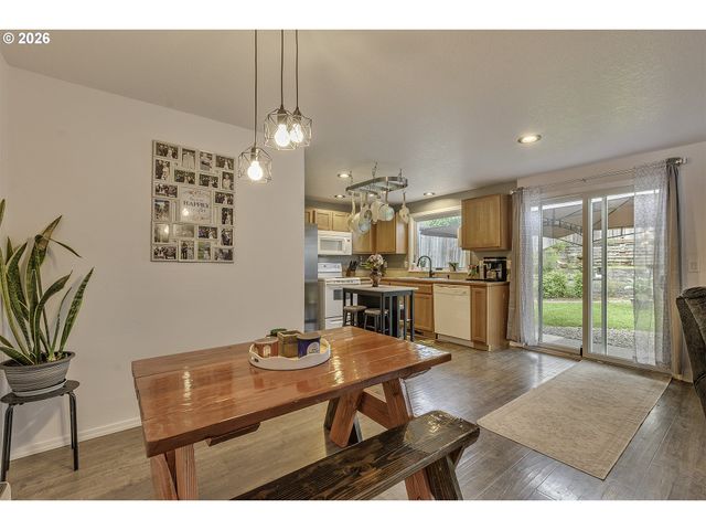 834 GRANT St, Lafayette, OR 97127