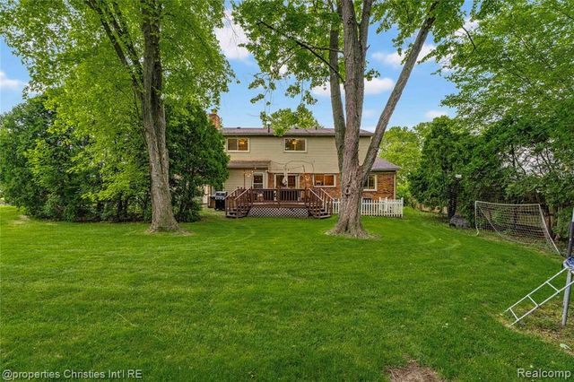 1981 Condor Drive, Troy, MI 48084