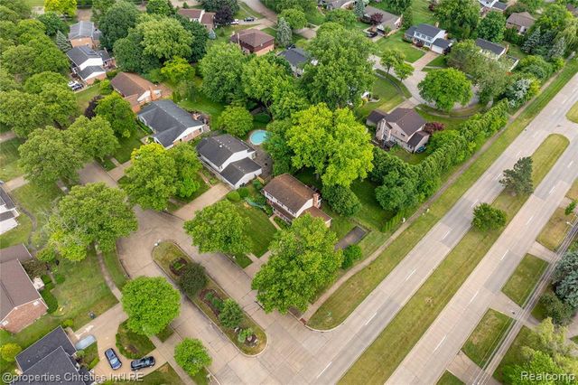 1981 Condor Drive, Troy, MI 48084