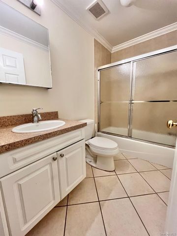 153 Montgomery Avenue B, Scarsdale, NY 10583