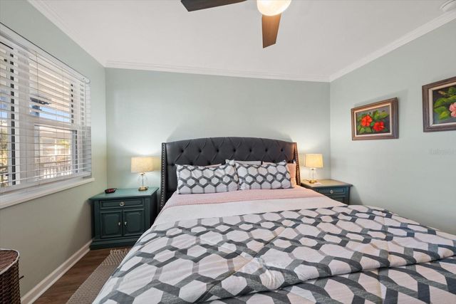 1101 VICTORIA DRIVE 17, Dunedin, FL 34698