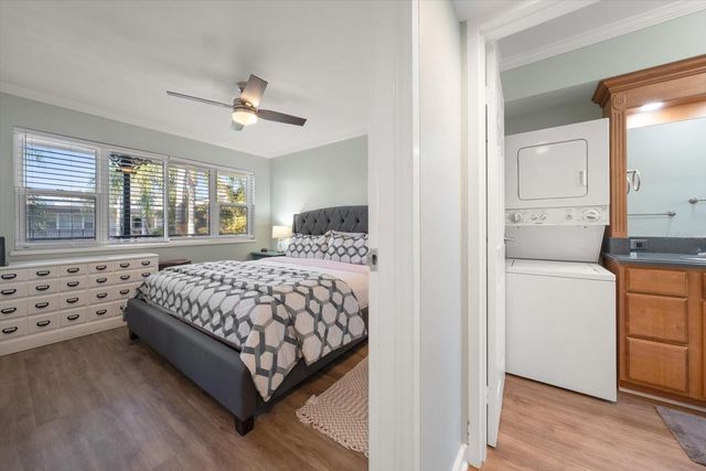 1101 VICTORIA DRIVE 17, Dunedin, FL 34698