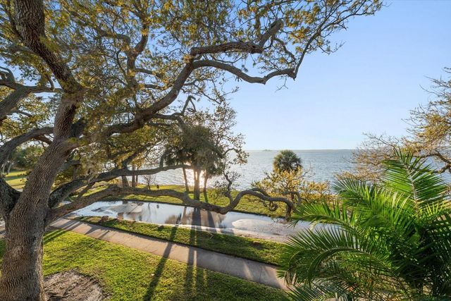 1101 VICTORIA DRIVE 17, Dunedin, FL 34698