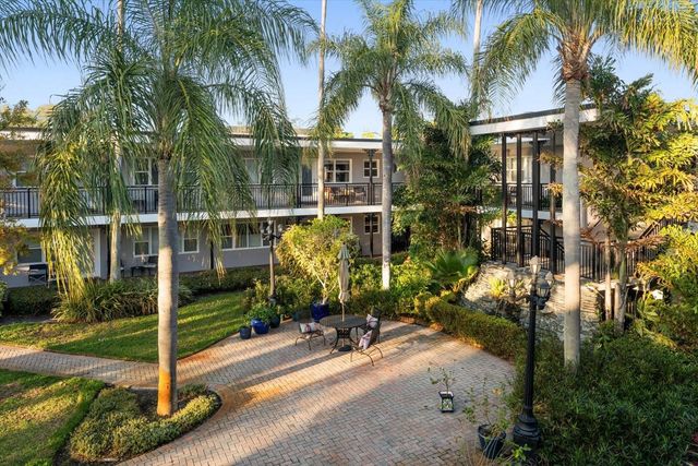 1101 VICTORIA DRIVE 17, Dunedin, FL 34698