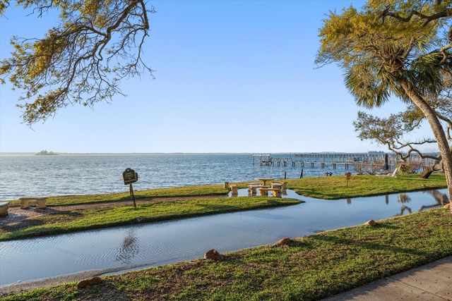 1101 VICTORIA DRIVE 17, Dunedin, FL 34698