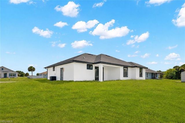 1026 FAYETTE AVE, Lehigh Acres, FL 33974