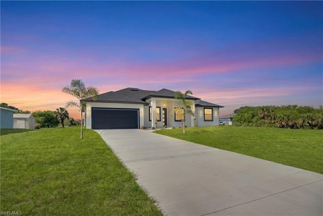 1026 FAYETTE AVE, Lehigh Acres, FL 33974