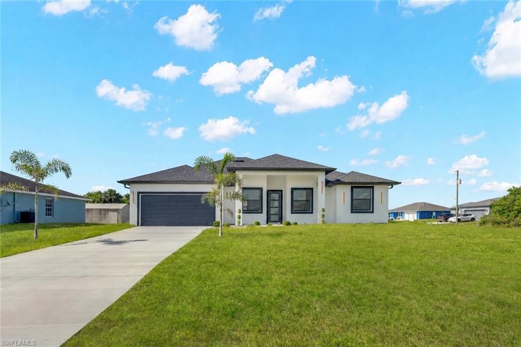 1026 FAYETTE AVE, Lehigh Acres, FL 33974
