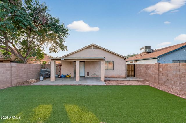 4827 N 87th Ave Avenue, Phoenix, AZ 85037