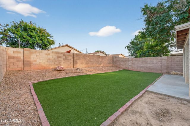 4827 N 87th Ave Avenue, Phoenix, AZ 85037