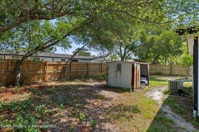 4668 Crescent Road, Spring Hill, FL 34606