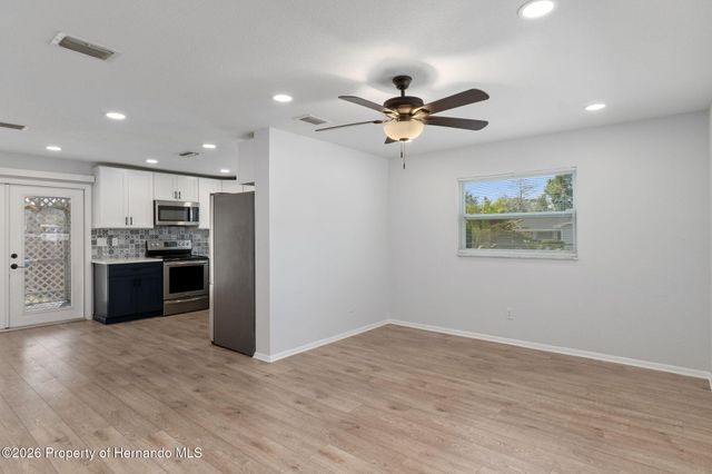 4668 Crescent Road, Spring Hill, FL 34606