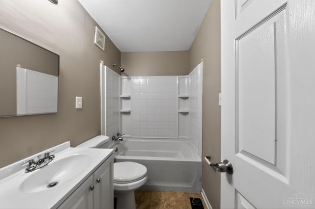 2655 Niagara Street, Colerain Twp, OH 45231