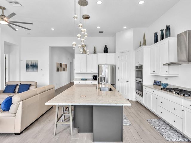 8928 E Bastille Cir Circle, Parkland, FL 33076