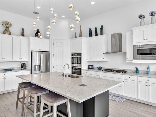 8928 E Bastille Cir Circle, Parkland, FL 33076