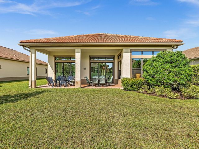 8928 E Bastille Cir Circle, Parkland, FL 33076