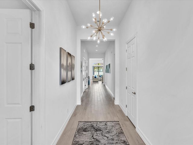 8928 E Bastille Cir Circle, Parkland, FL 33076