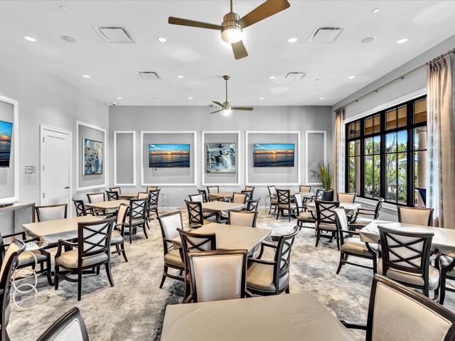 8928 E Bastille Cir Circle, Parkland, FL 33076