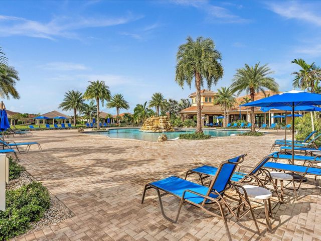 8928 E Bastille Cir Circle, Parkland, FL 33076