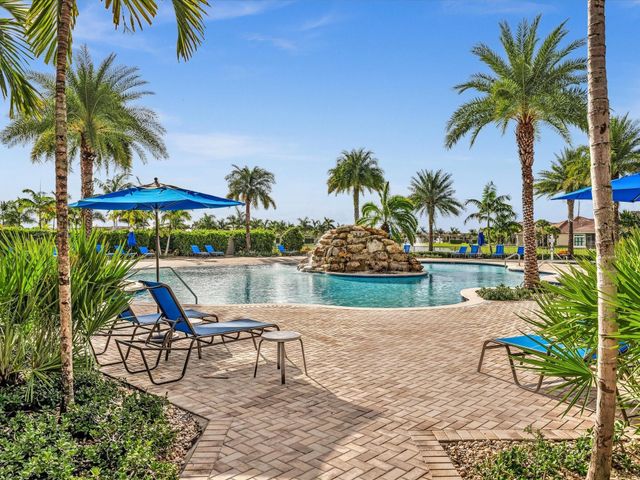 8928 E Bastille Cir Circle, Parkland, FL 33076