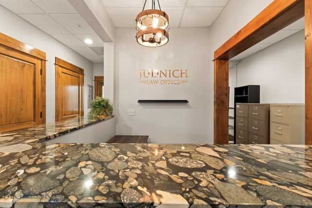 1940 W Dickerson 102, Bozeman, MT 59718