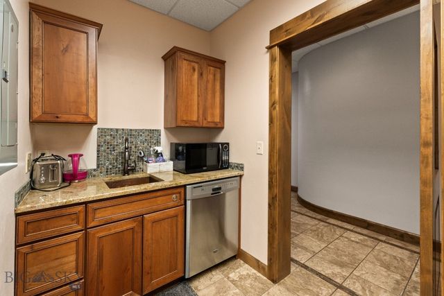 1940 W Dickerson 102, Bozeman, MT 59718