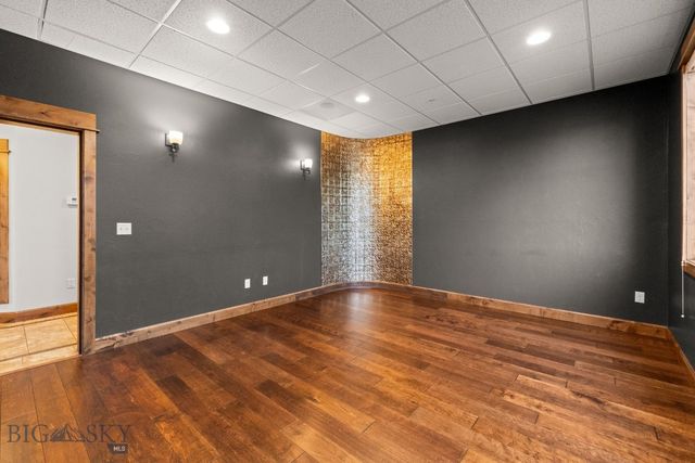 1940 W Dickerson 102, Bozeman, MT 59718