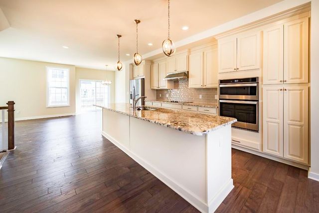 2843 Hardwick Road, Ann Arbor, MI 48105