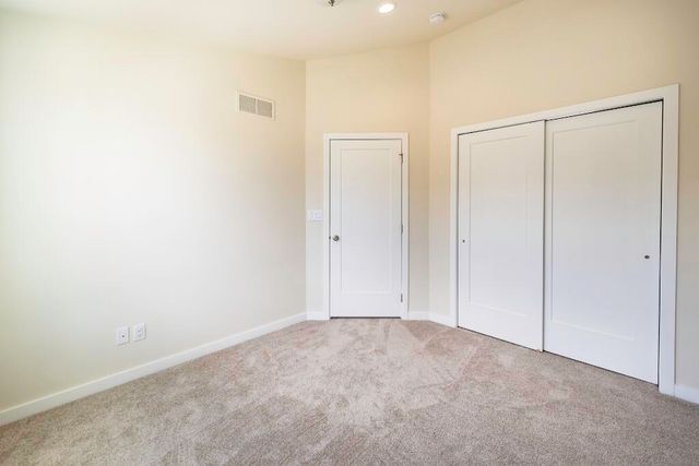 2843 Hardwick Road, Ann Arbor, MI 48105