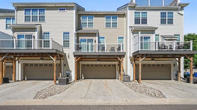 2843 Hardwick Road, Ann Arbor, MI 48105