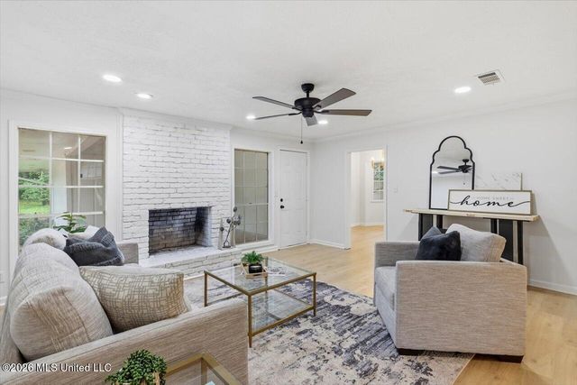 114 Whippoorwill Road, Brandon, MS 39047