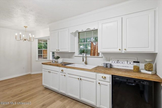 114 Whippoorwill Road, Brandon, MS 39047