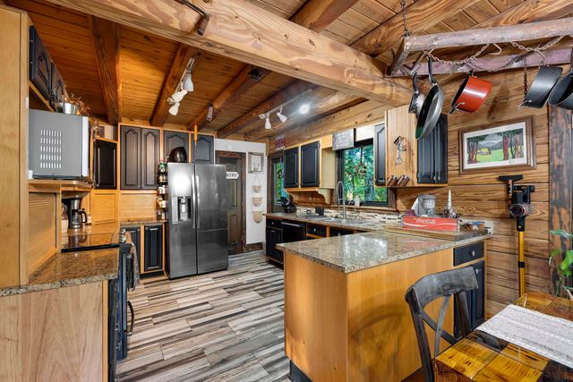 2440 Mount Lebanon Road, Campobello, SC 29322