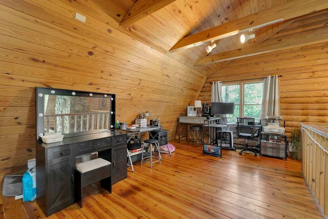 2440 Mount Lebanon Road, Campobello, SC 29322